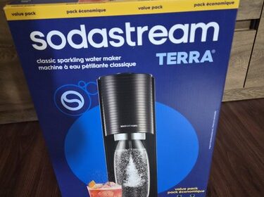 Sodastream TERRA Wassersprudler + 3 PET