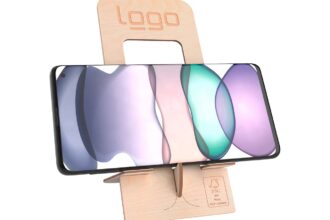 2-in-1-Handyhalter 'Flipster' aus FSC-zertifiziertem Holz mit Korkauflage, inkl. G