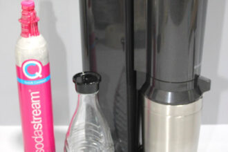 SodaStream Crystal 3.0 Titan Wassersprudler mit